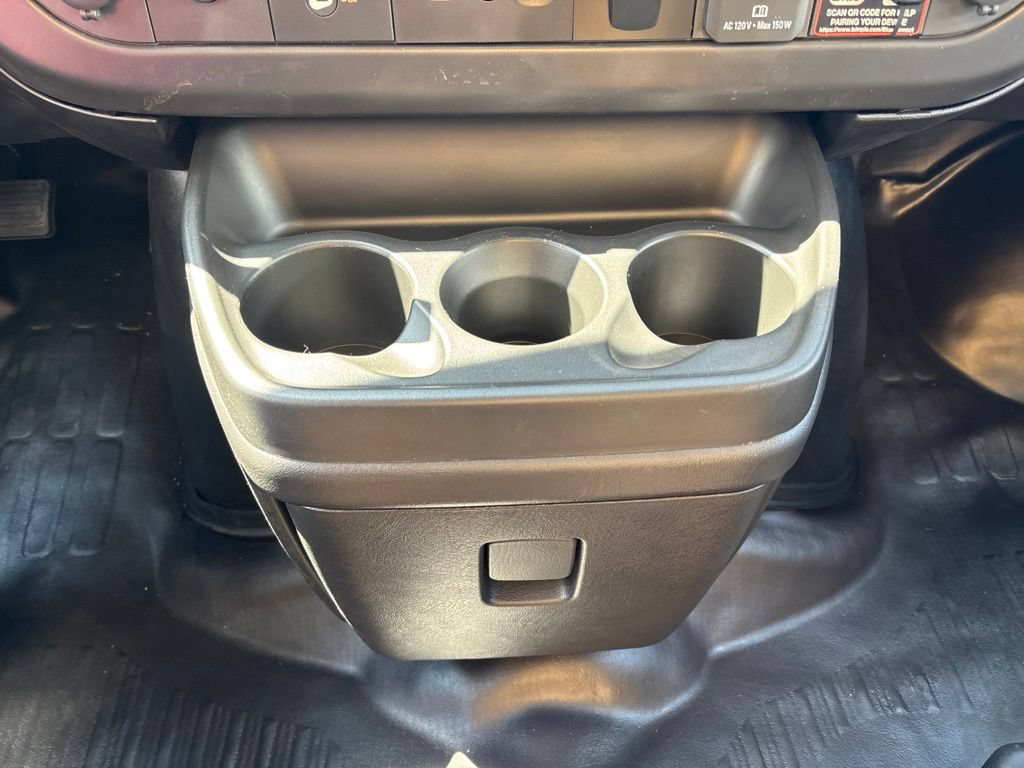 New 2026 Chevrolet Express 4500 w/ Power Convenience Package RWD image 11