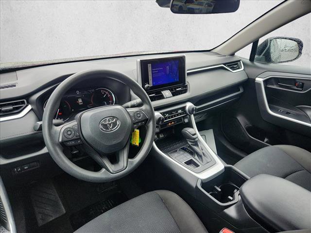 Used 2024 Toyota RAV4 LE AWD/4WD image 16
