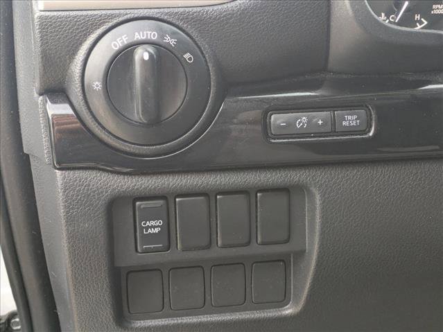 Used 2021 Nissan Titan SV w/ Accessory Utility Package image 13