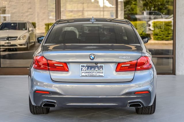 Used 2018 BMW 540i w/ M Sport Package RWD image 8