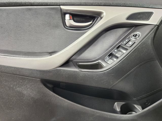 Used 2012 Hyundai Elantra Limited w/ Technology Pkg 5 FWD image 25