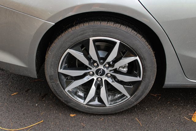 Used 2023 Chevrolet Malibu RS image 36