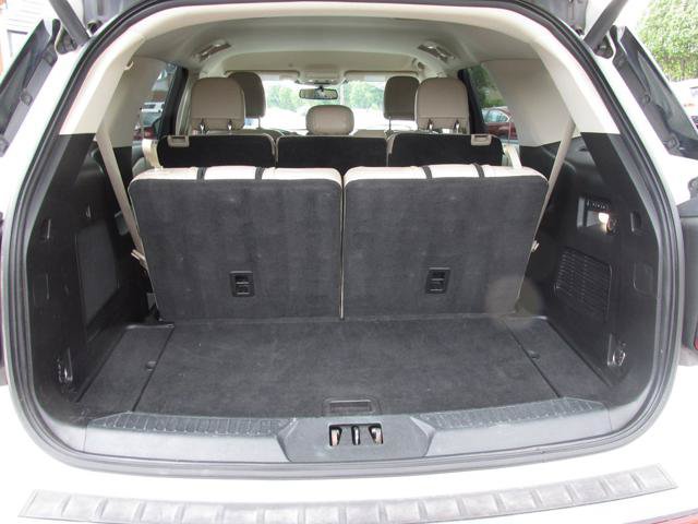 Used 2020 Ford Explorer Limited AWD/4WD image 7