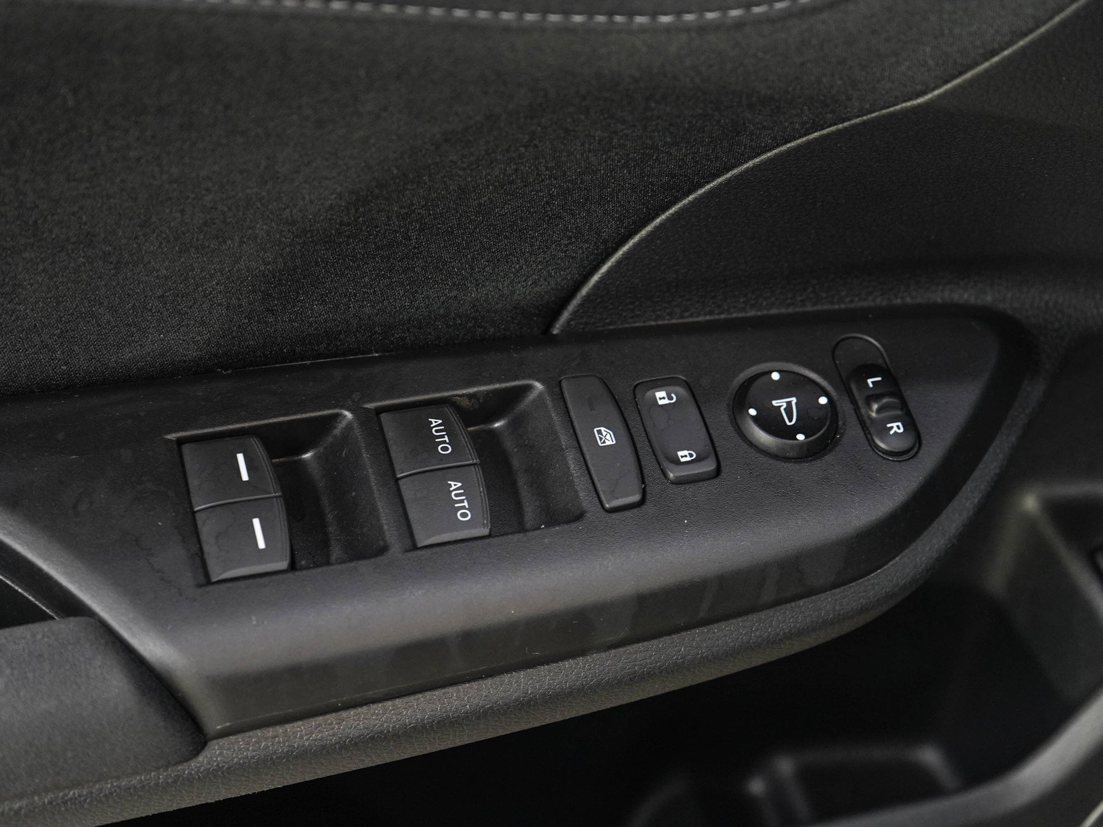 Used 2020 Honda Insight EX image 19