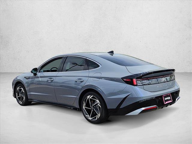 New 2026 Hyundai Sonata SEL FWD image 17