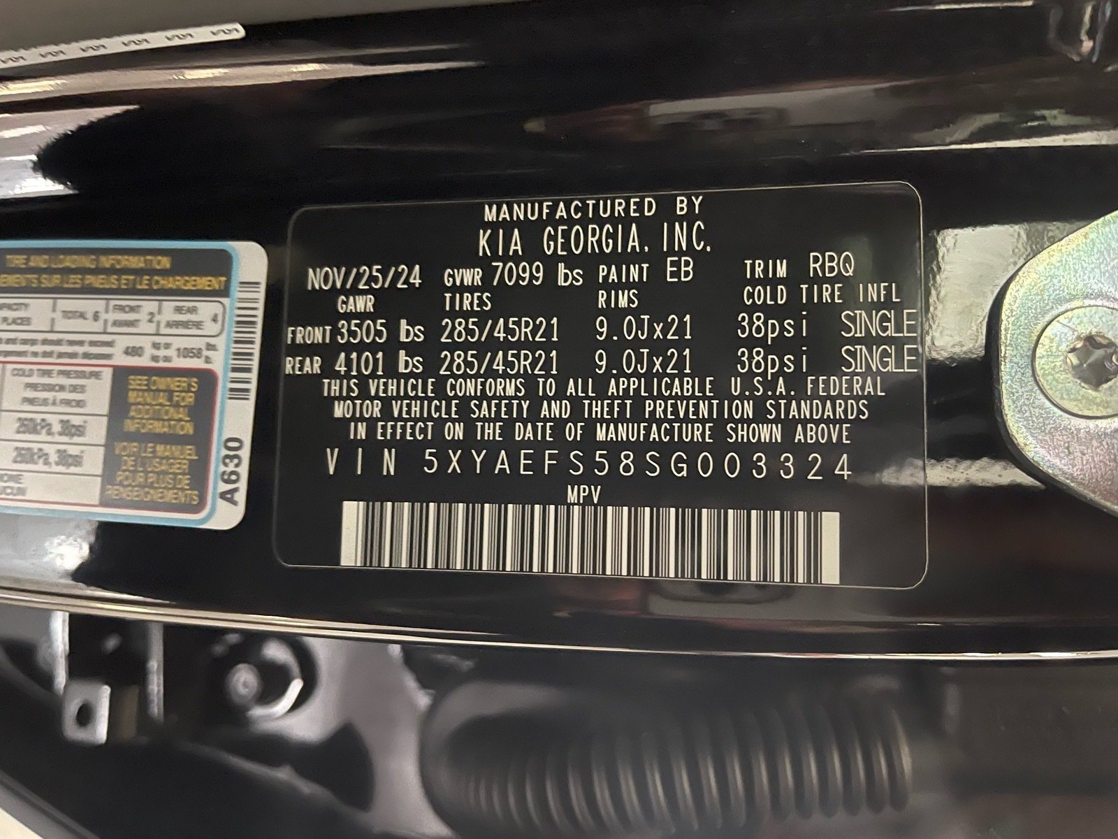 Used 2025 Kia EV9 GT-Line AWD/4WD image 19