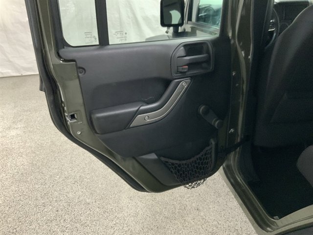 Used 2015 Jeep Wrangler Unlimited Sport image 15