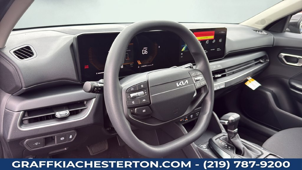 New 2026 Kia K4 FWD image 37