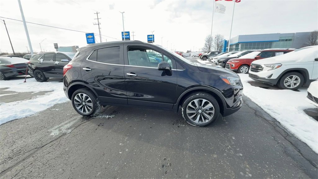 Used 2022 Buick Encore Preferred w/ Safety Package image 9