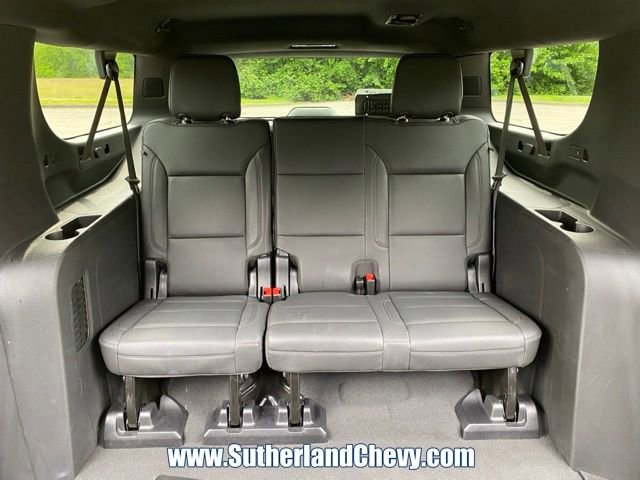 Used 2025 Chevrolet Suburban Z71 AWD/4WD image 44