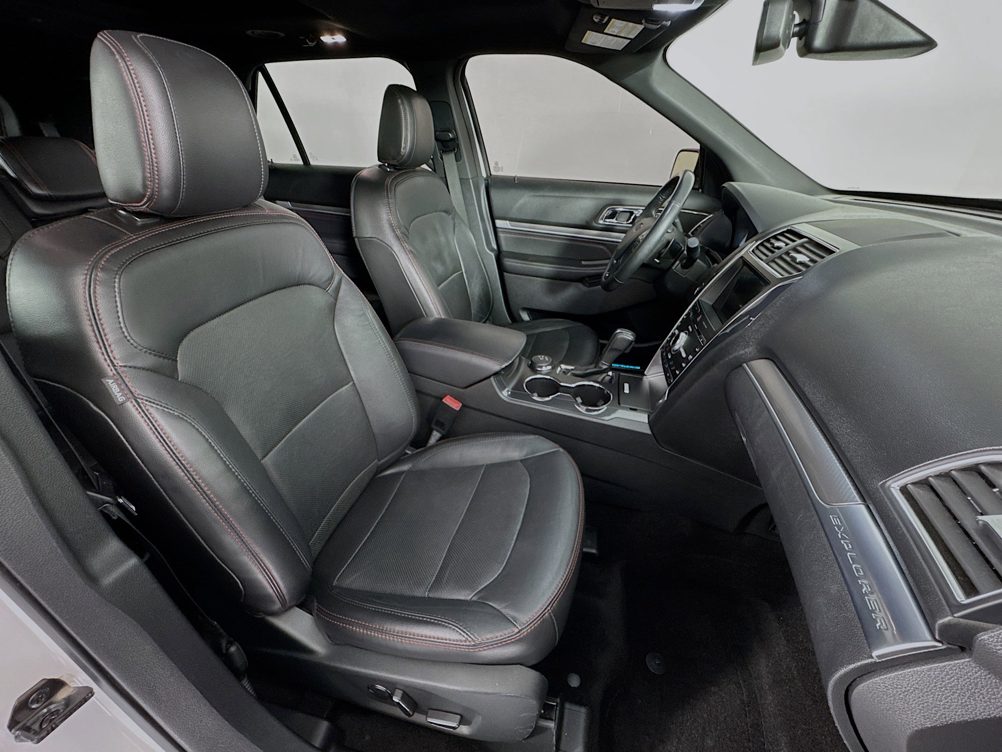 Used 2018 Ford Explorer Sport w/ Equipment Group 401A image 29