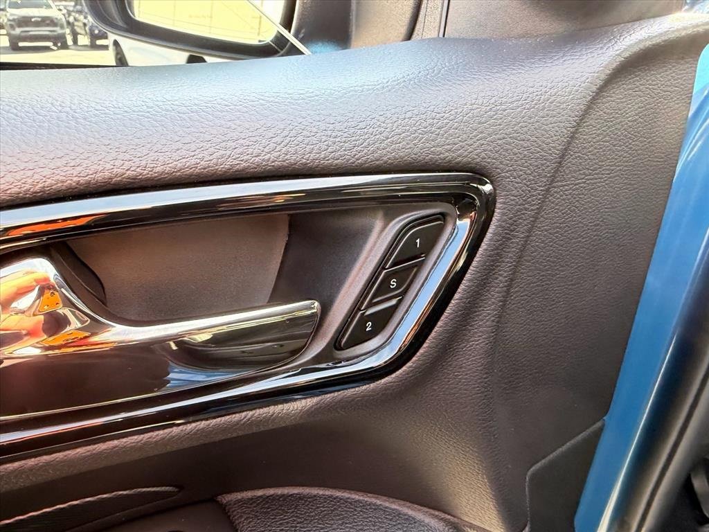 Used 2024 Dodge Durango GT image 17