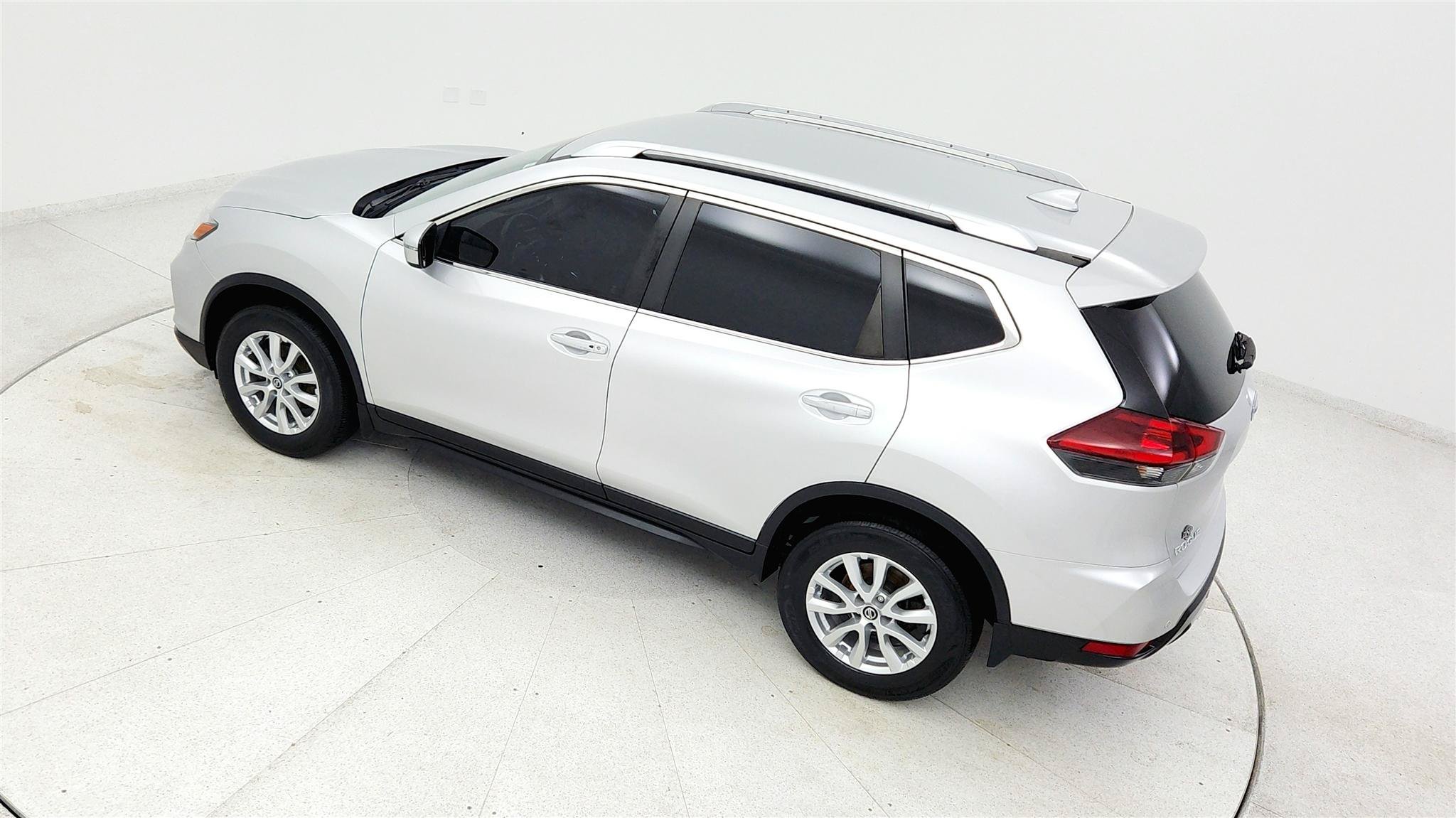 Used 2020 Nissan Rogue SV AWD/4WD image 37