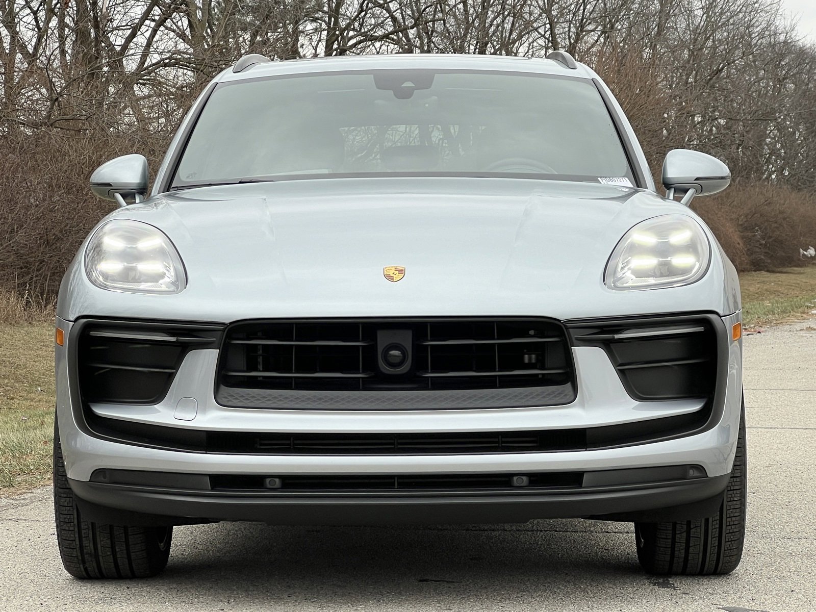 Certified 2025 Porsche Macan image 7