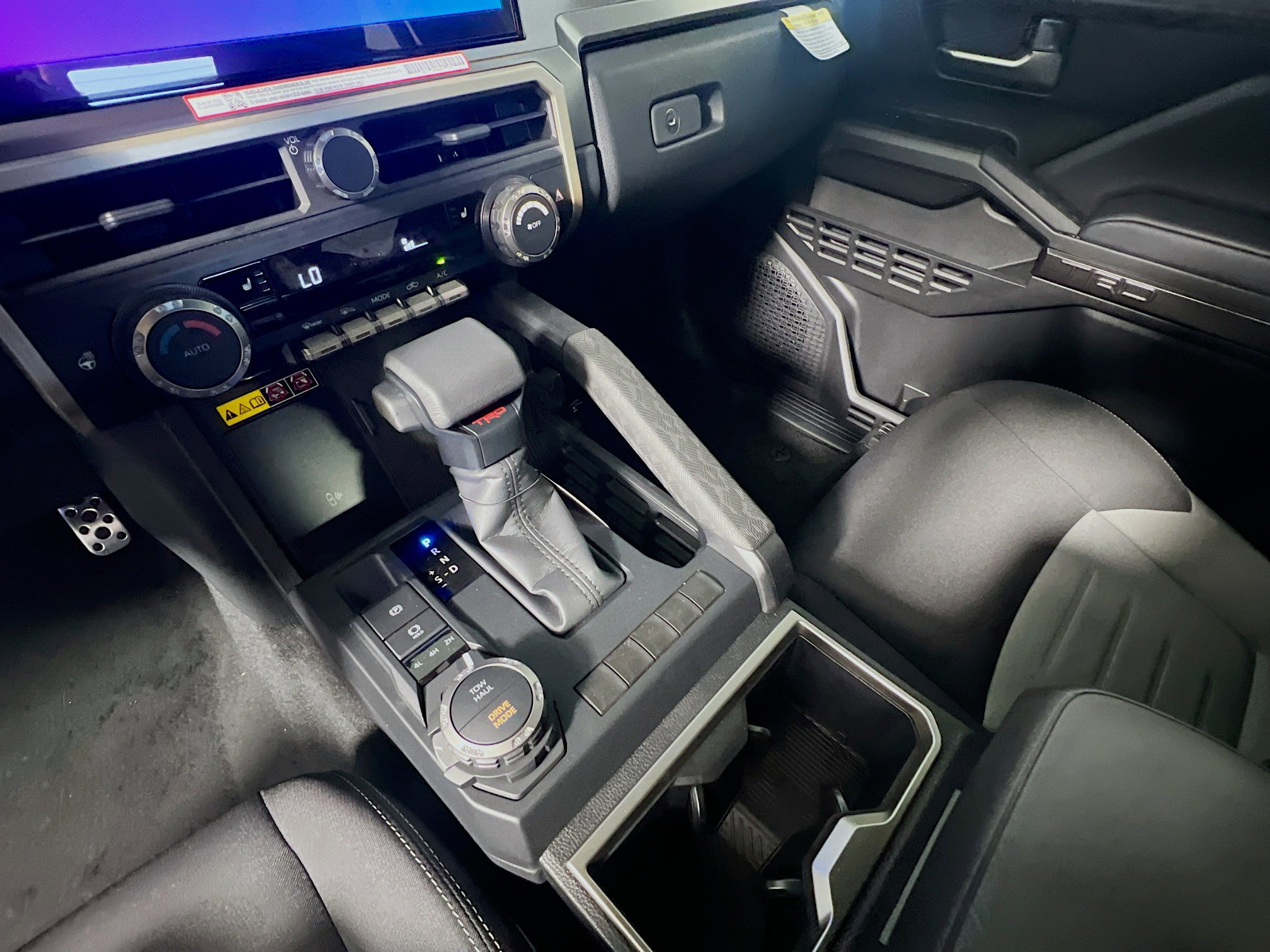 New 2025 Toyota Tacoma TRD Sport image 26