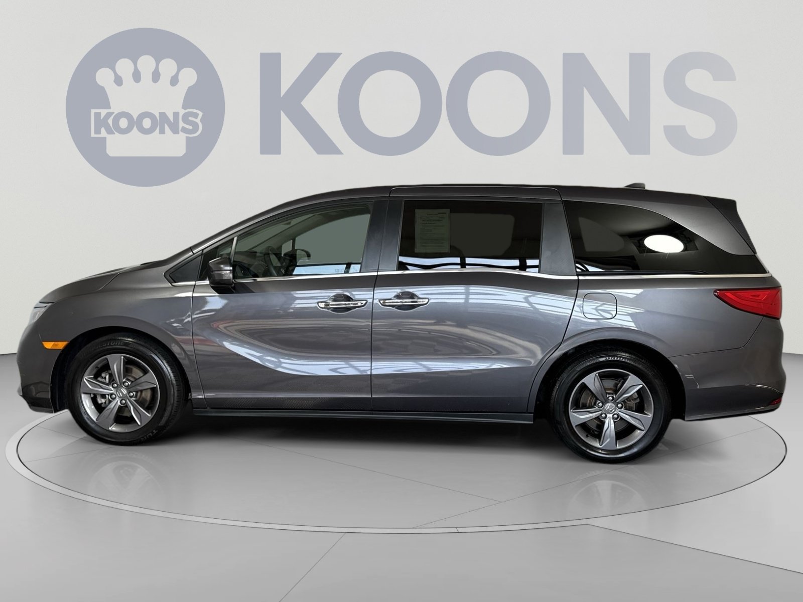 Used 2024 Honda Odyssey EX image 2