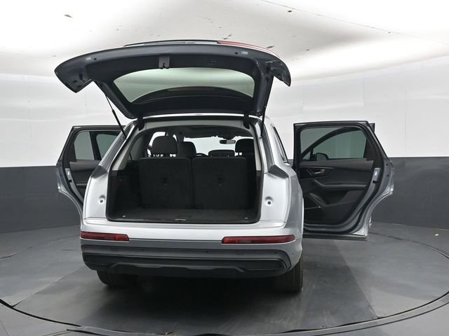 Used 2023 Audi Q7 2.0T Premium Plus w/ Premium Plus Package AWD/4WD image 51