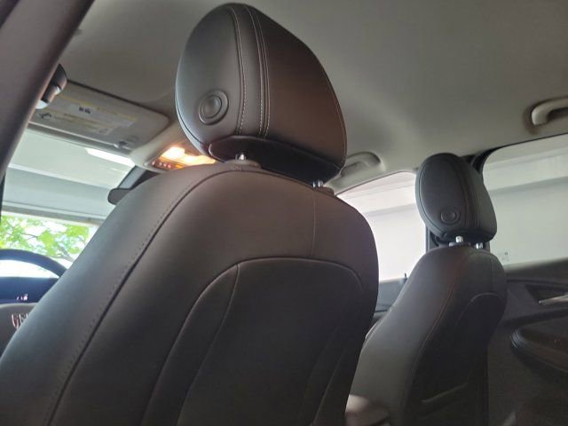 Used 2024 Buick Encore GX Preferred FWD image 14