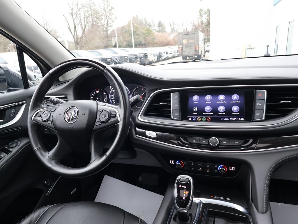 Used 2021 Buick Enclave Avenir w/ Avenir Technology Package image 31