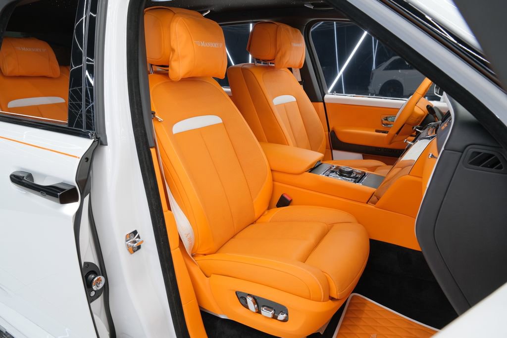 Used 2024 Rolls-Royce Cullinan image 53