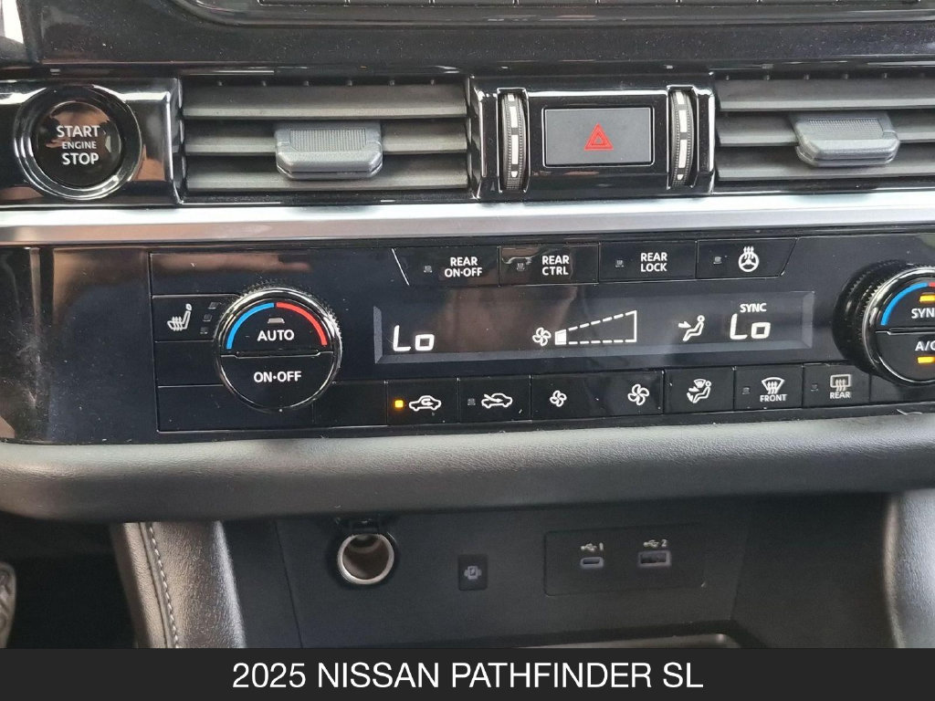 Certified 2025 Nissan Pathfinder SL FWD image 23