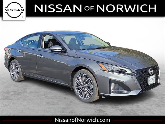 New 2025 Nissan Altima 2.5 SL image 1