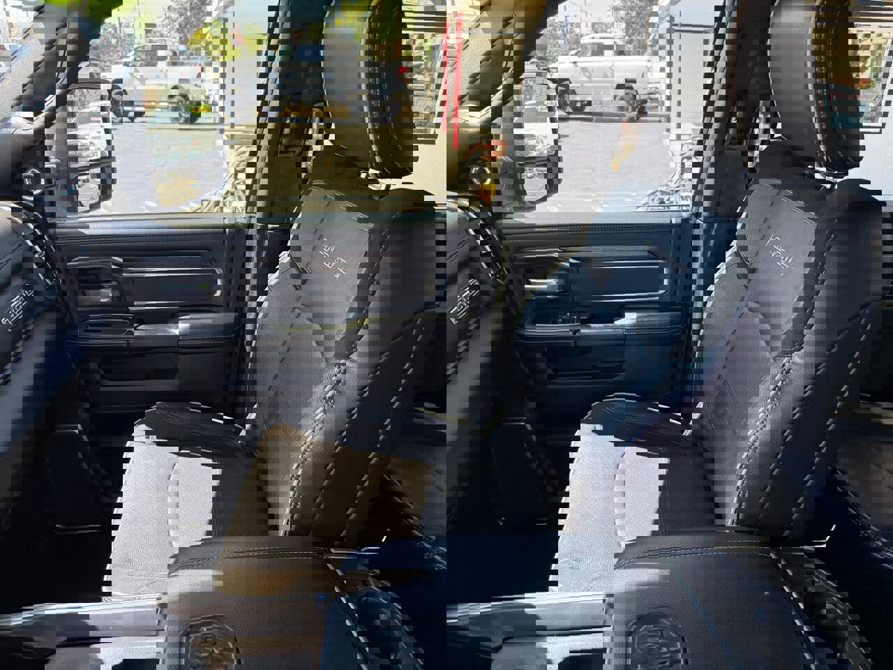 Used 2024 RAM 2500 Laramie w/ Night Edition image 11