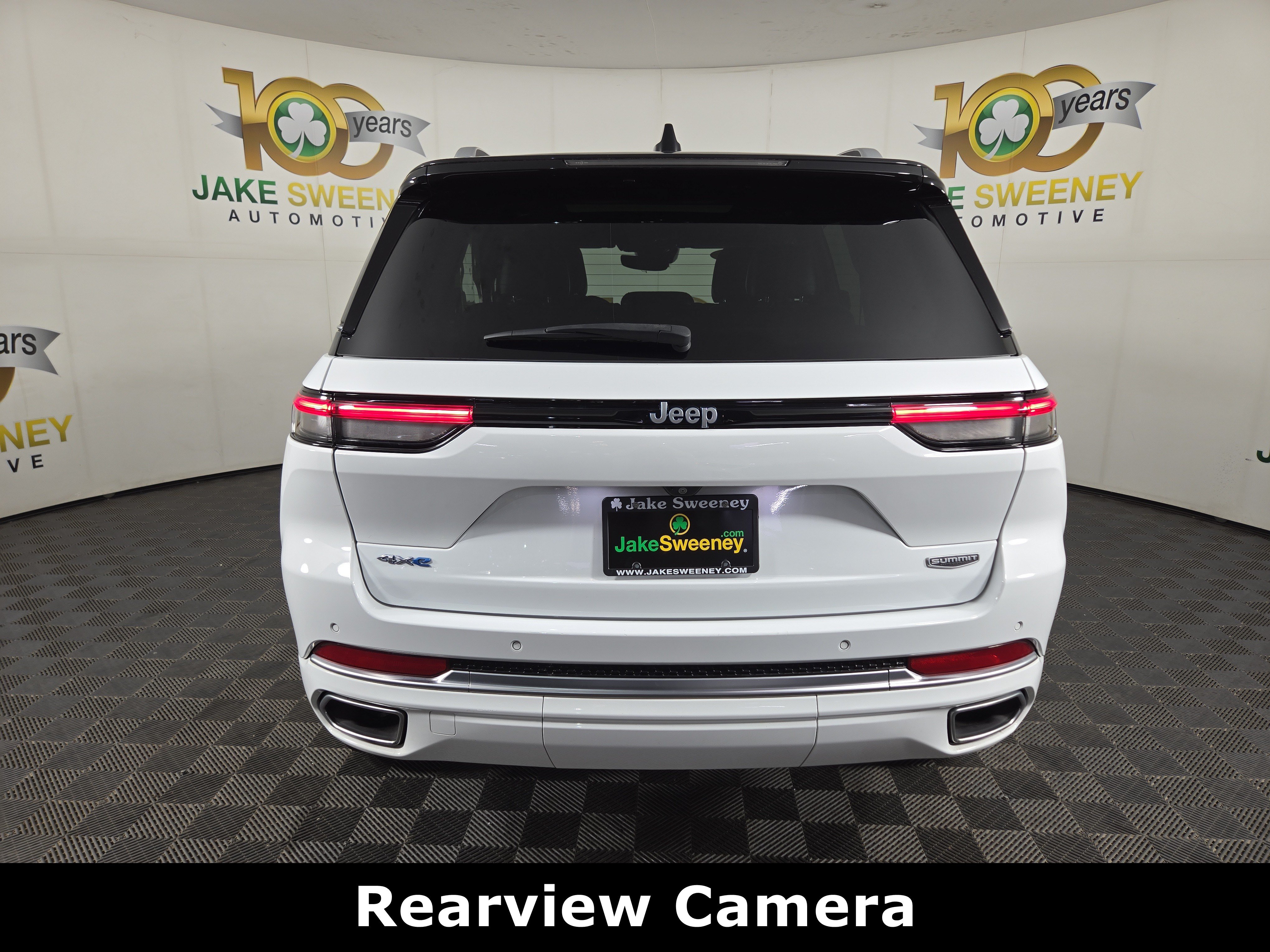 Used 2023 Jeep Grand Cherokee Summit w/ Luxury Tech Group V AWD/4WD image 7