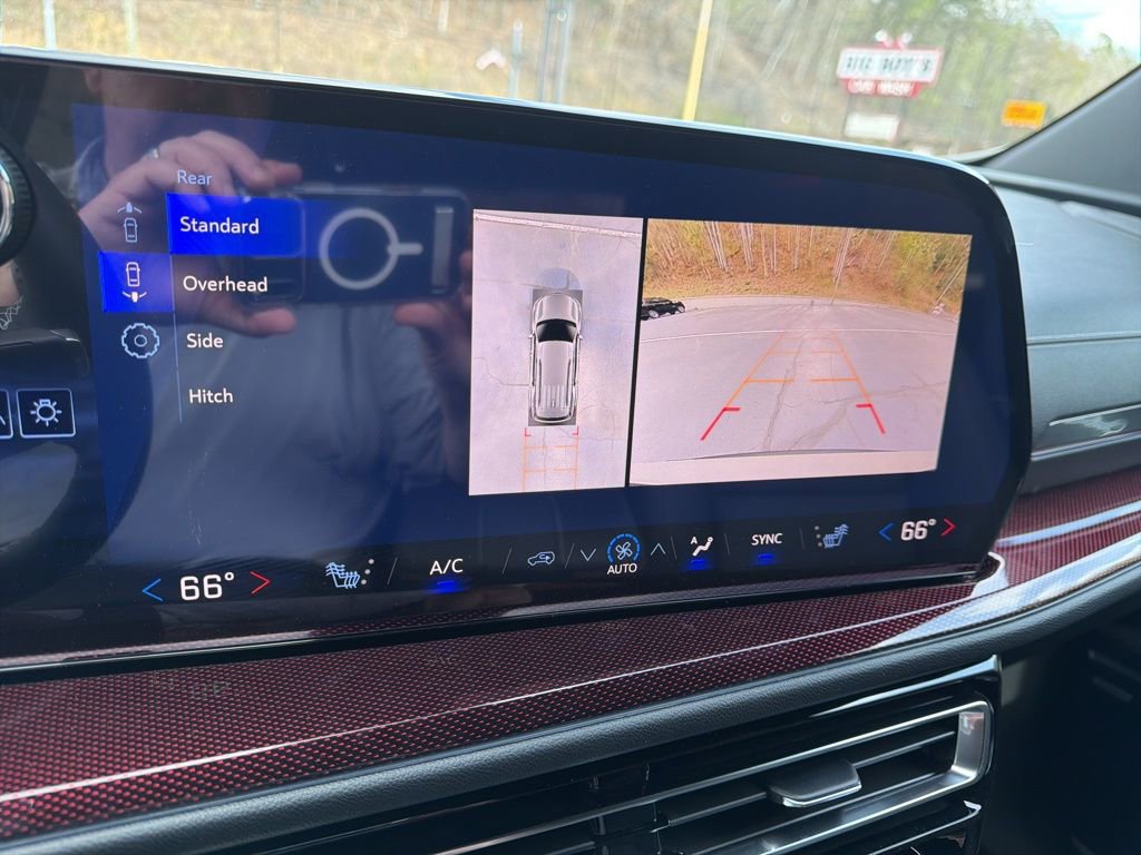 New 2026 Chevrolet Traverse Z71 w/ Enhanced Driving Package image 18