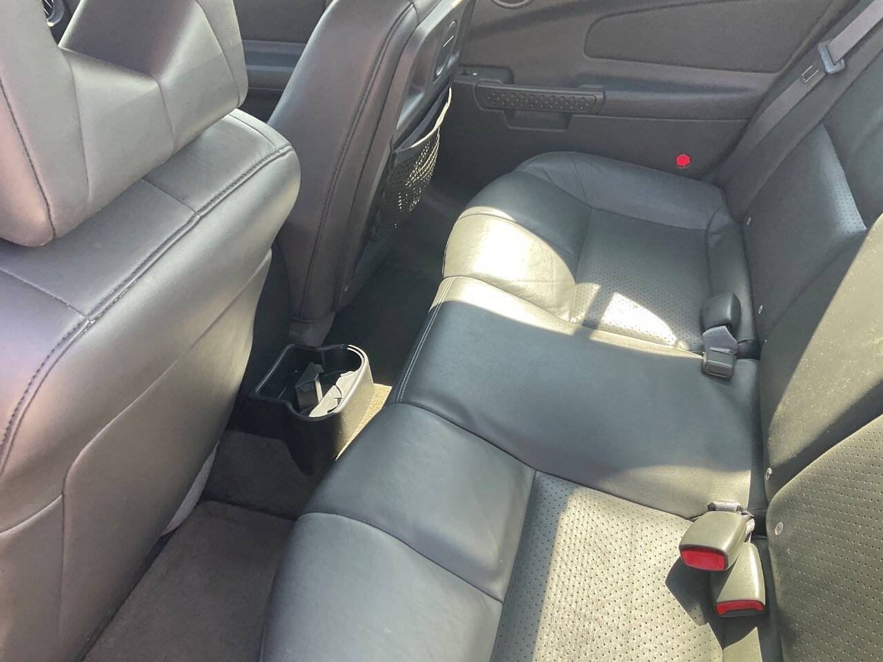 Used 2005 Pontiac Grand Prix GT w/ Leather Trim Package FWD image 12