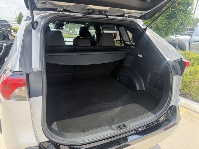Used 2023 Toyota RAV4 SE AWD/4WD image 22