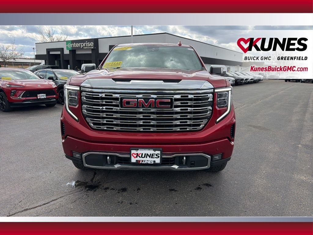 Used 2024 GMC Sierra 1500 Denali w/ Technology Package AWD/4WD image 12