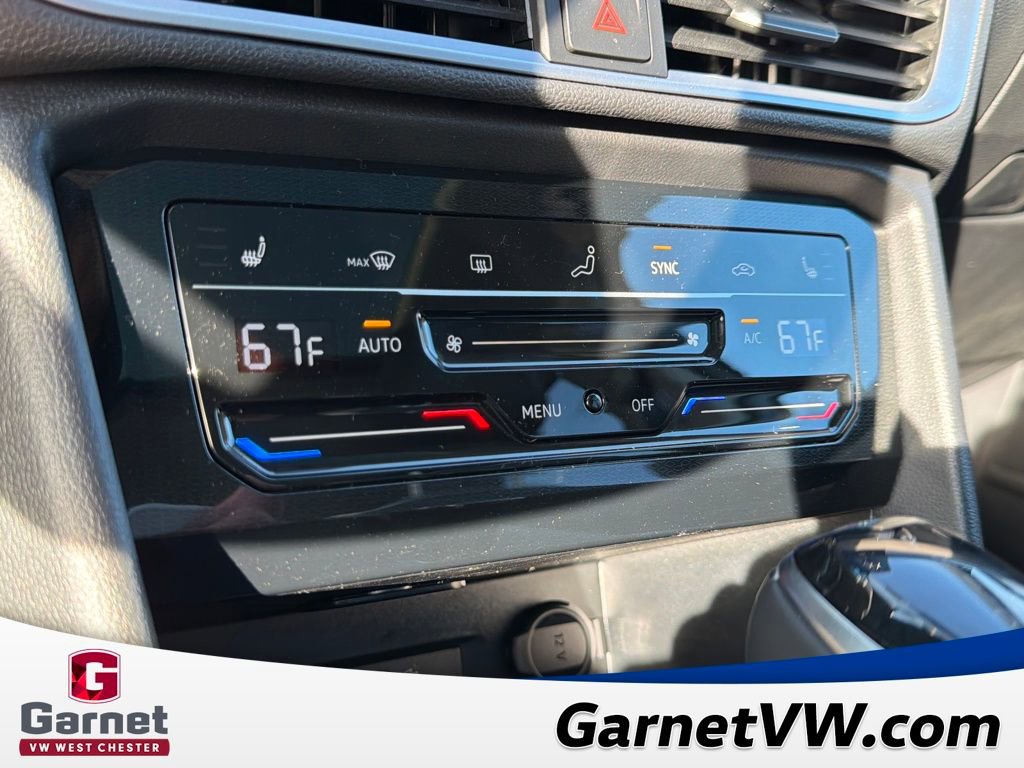 New 2026 Volkswagen Taos SE image 23