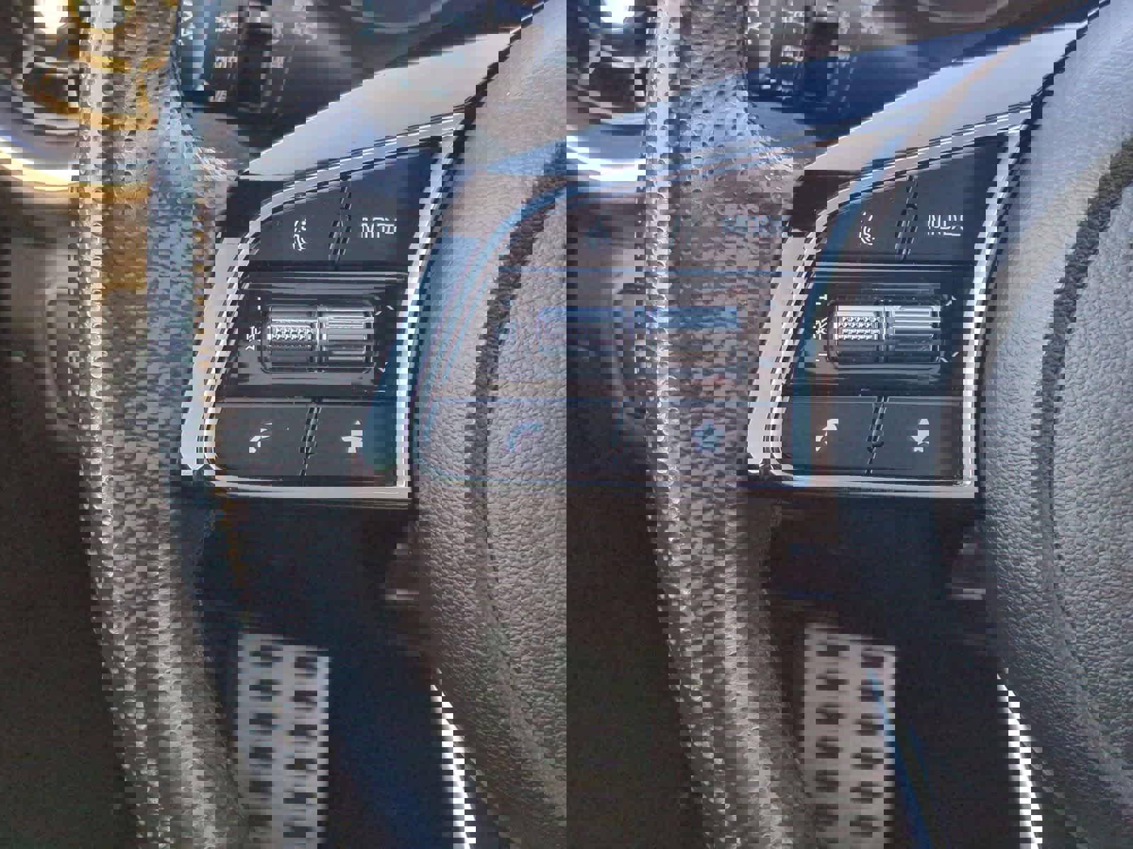 Used 2023 Kia Forte GT-Line w/ GT-Line Premium Package image 25