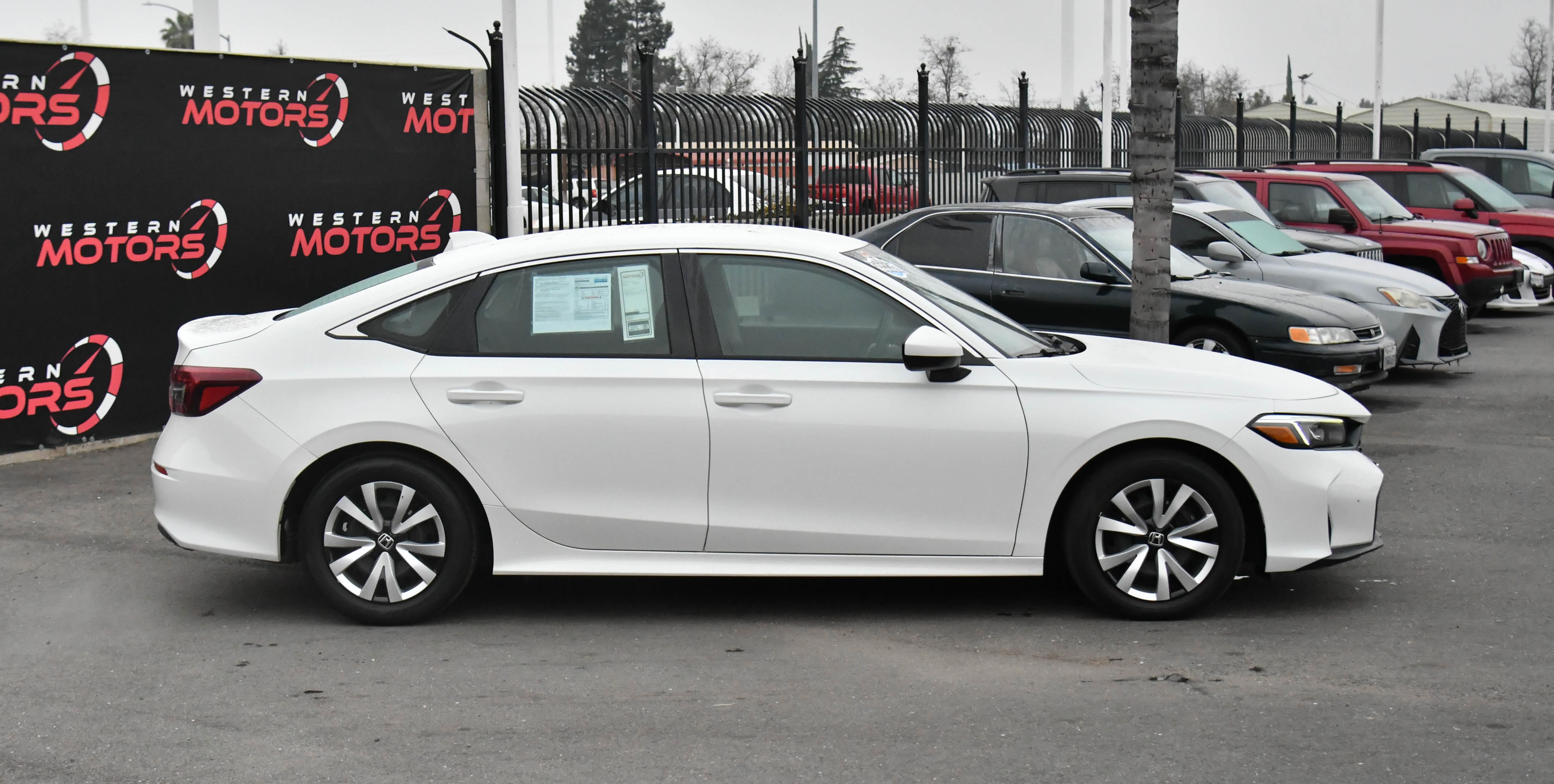 Used 2025 Honda Civic LX image 9