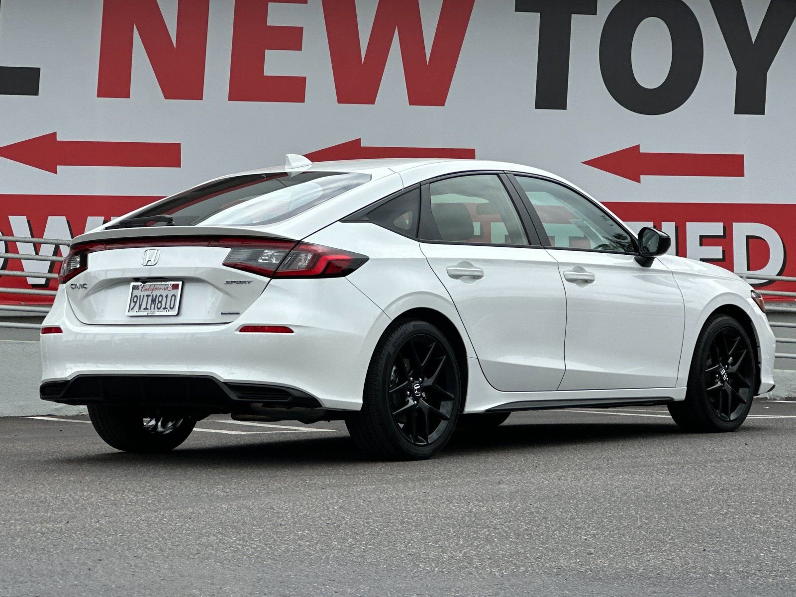 Used 2025 Honda Civic Sport image 5