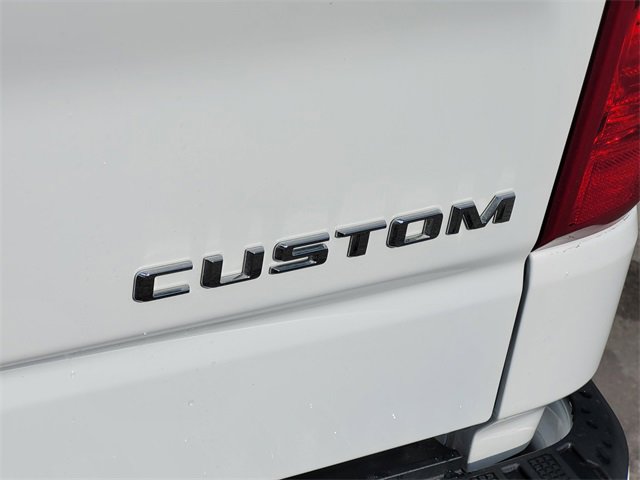 Used 2022 Chevrolet Silverado 1500 Custom image 8
