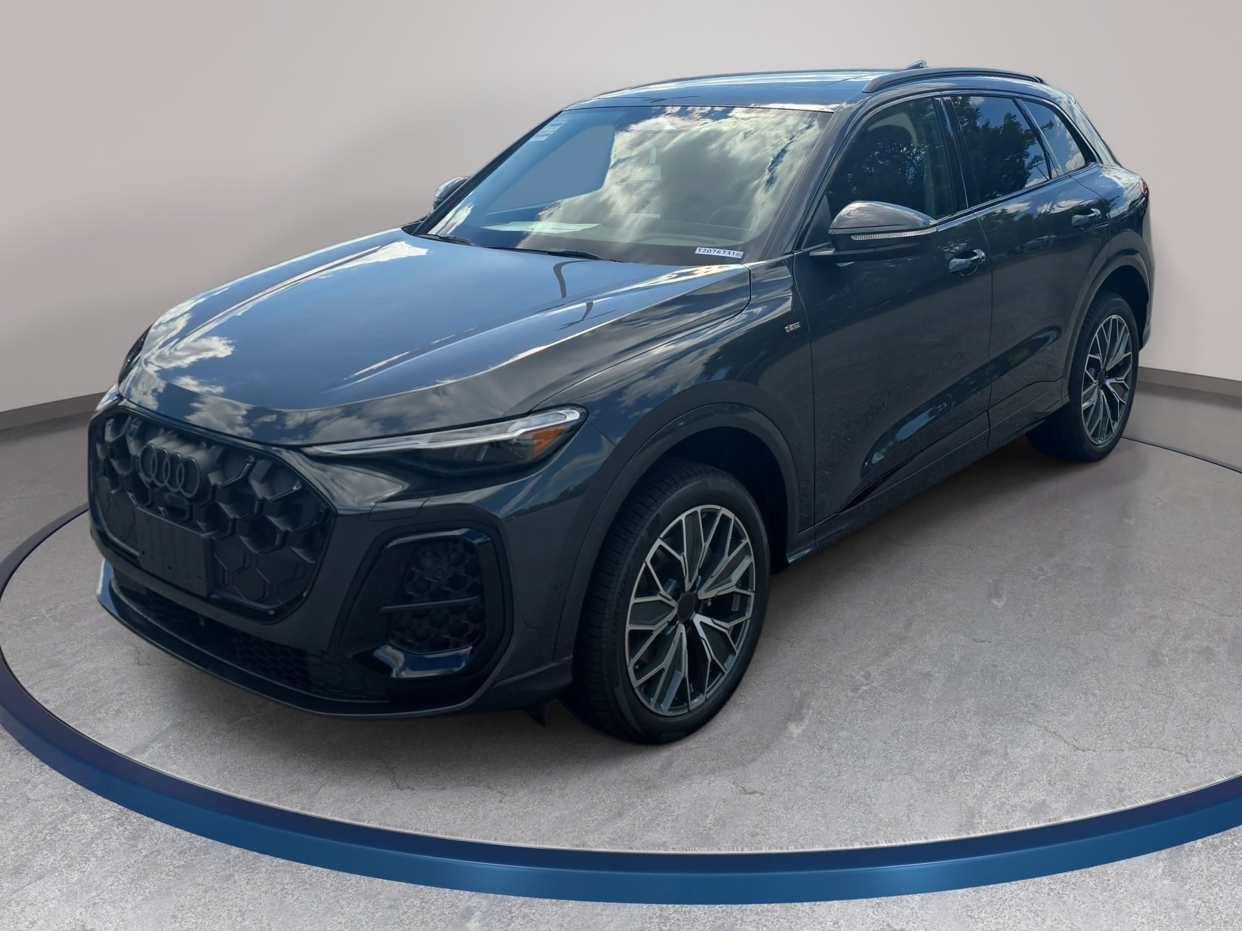 New 2026 Audi Q5 Premium Plus AWD/4WD image 1