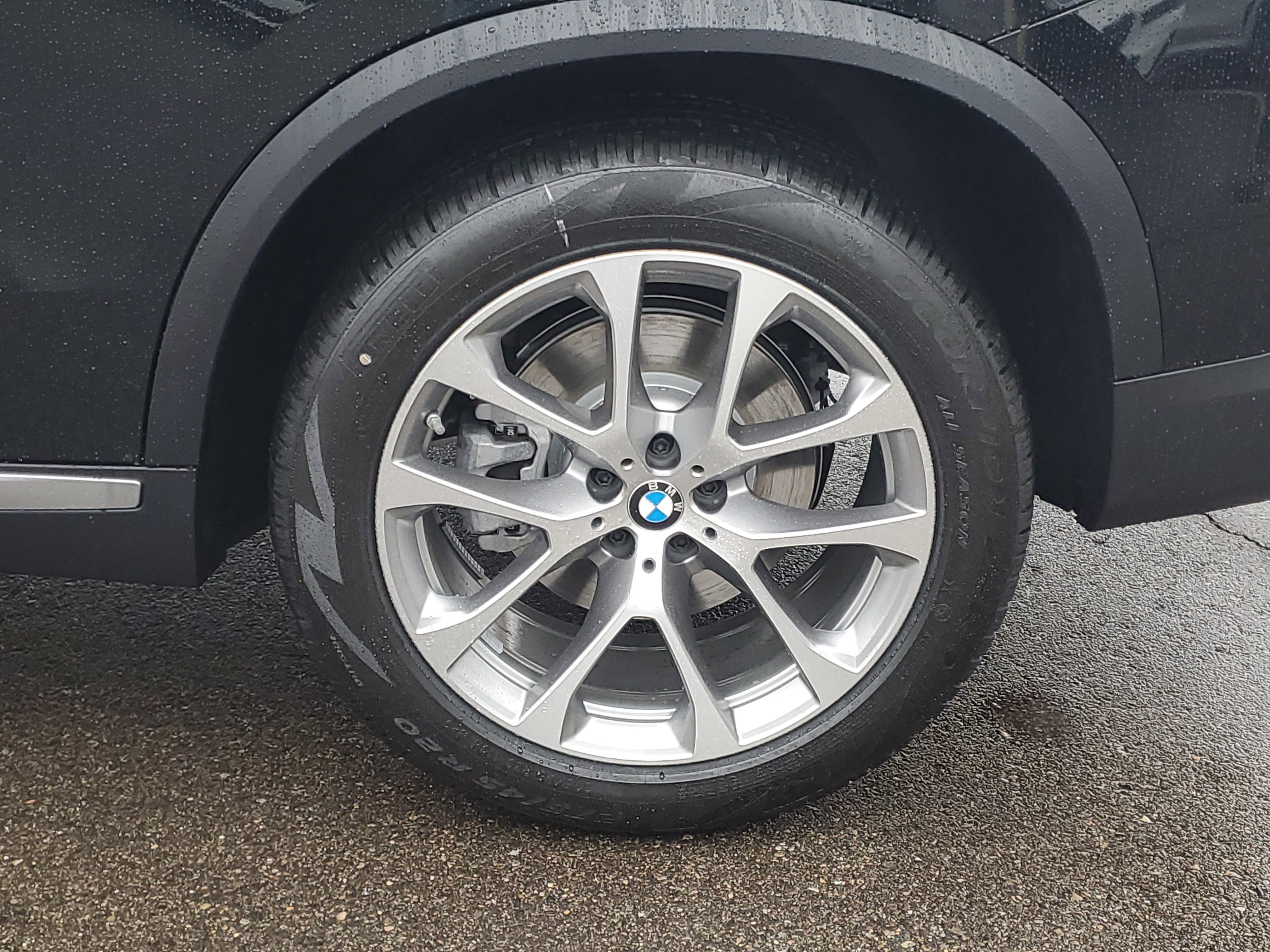 New 2026 BMW X5 xDrive40i w/ Climate Comfort Package image 29