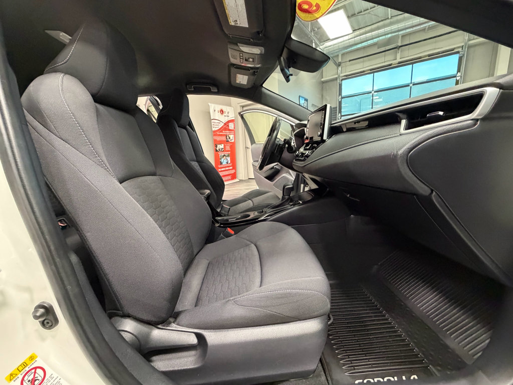 Used 2019 Toyota Corolla SE FWD image 38