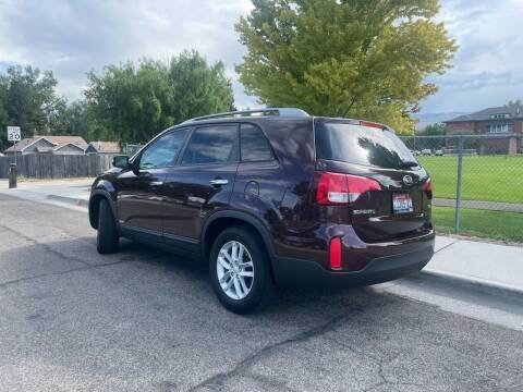 Used 2015 Kia Sorento LX image 3