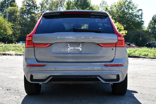 Used 2024 Volvo XC60 B5 Plus w/ Protection Package Premier AWD/4WD image 6