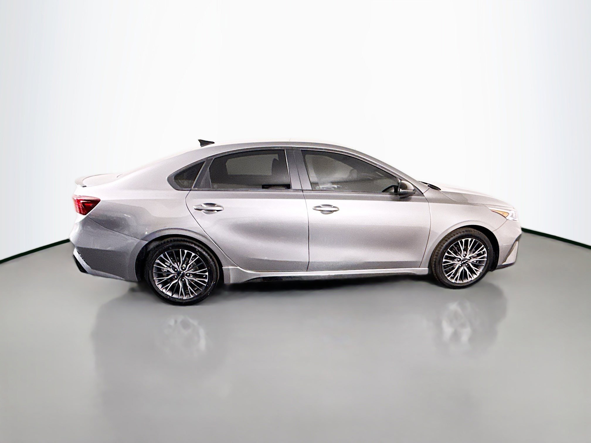 Used 2022 Kia Forte GT-Line w/ GT-Line Technology Package image 11