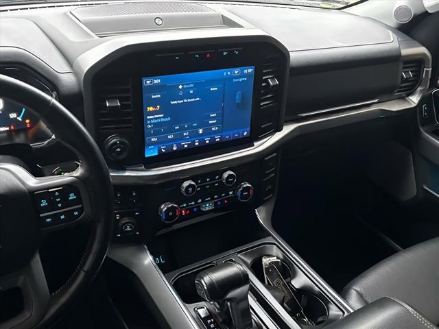 Used 2022 Ford F150 Lariat w/ Max Trailer Tow Package image 10