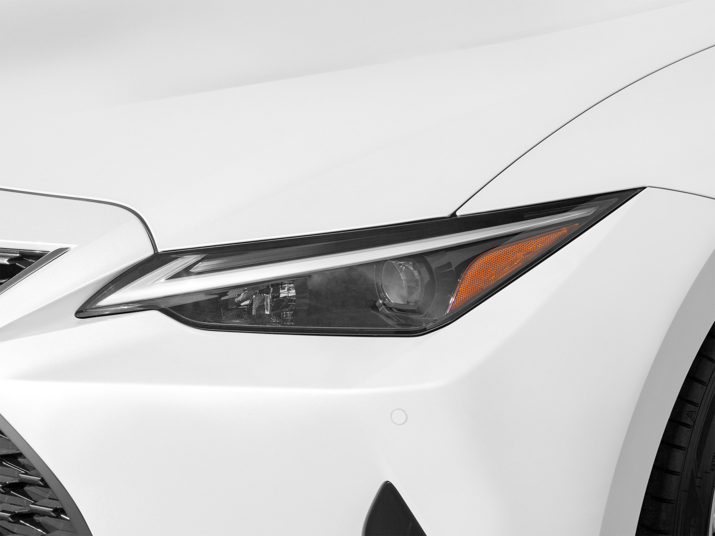 Used 2025 Lexus IS 300 w/ Comfort Package RWD image 22