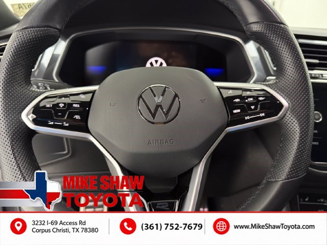 Used 2023 Volkswagen Tiguan SE R-Line FWD image 9