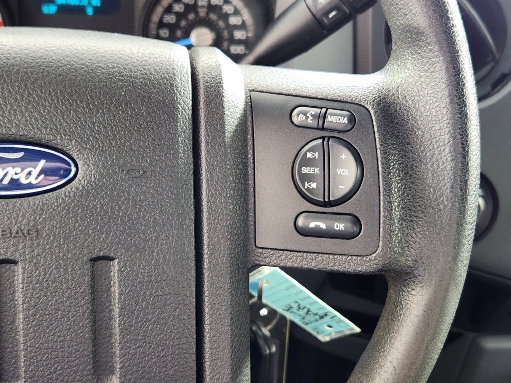 Used 2015 Ford F250 XL w/ Power Equipment Group AWD/4WD image 19