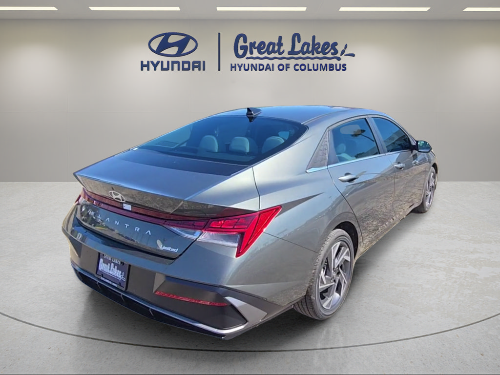 New 2026 Hyundai Elantra Limited FWD image 5