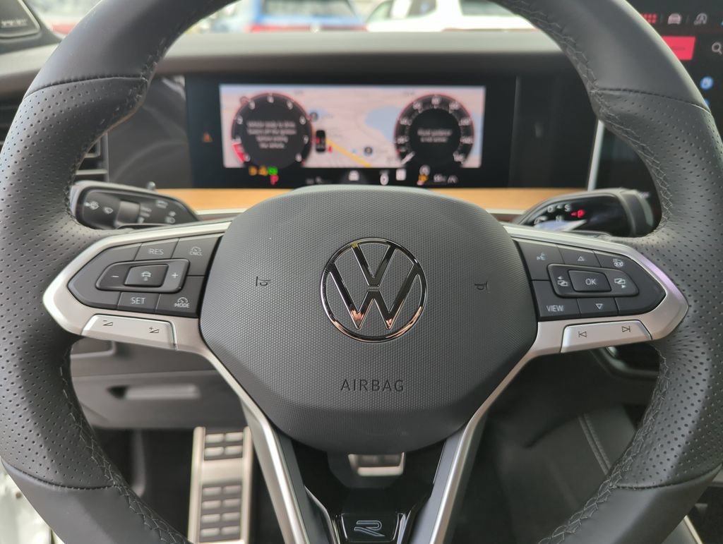 New 2026 Volkswagen Tiguan SEL R-Line AWD/4WD image 45