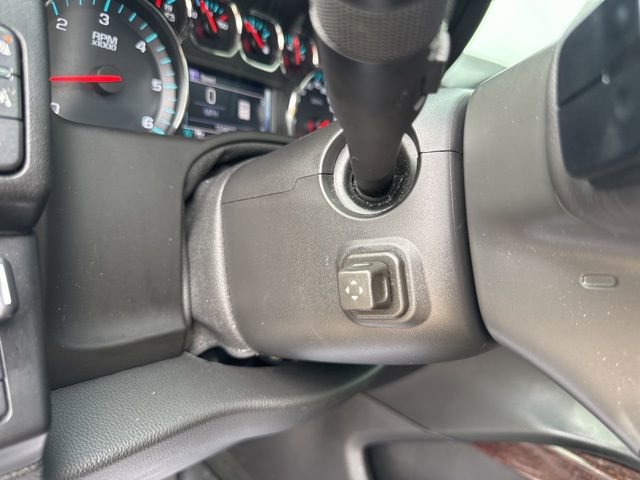 Used 2018 GMC Yukon SLT w/ Premium Edition image 19